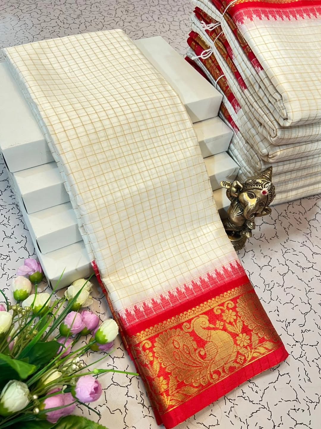 Elegant Cotton Silk Saree